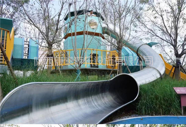 不銹鋼滑梯定制 不銹鋼滑梯定制