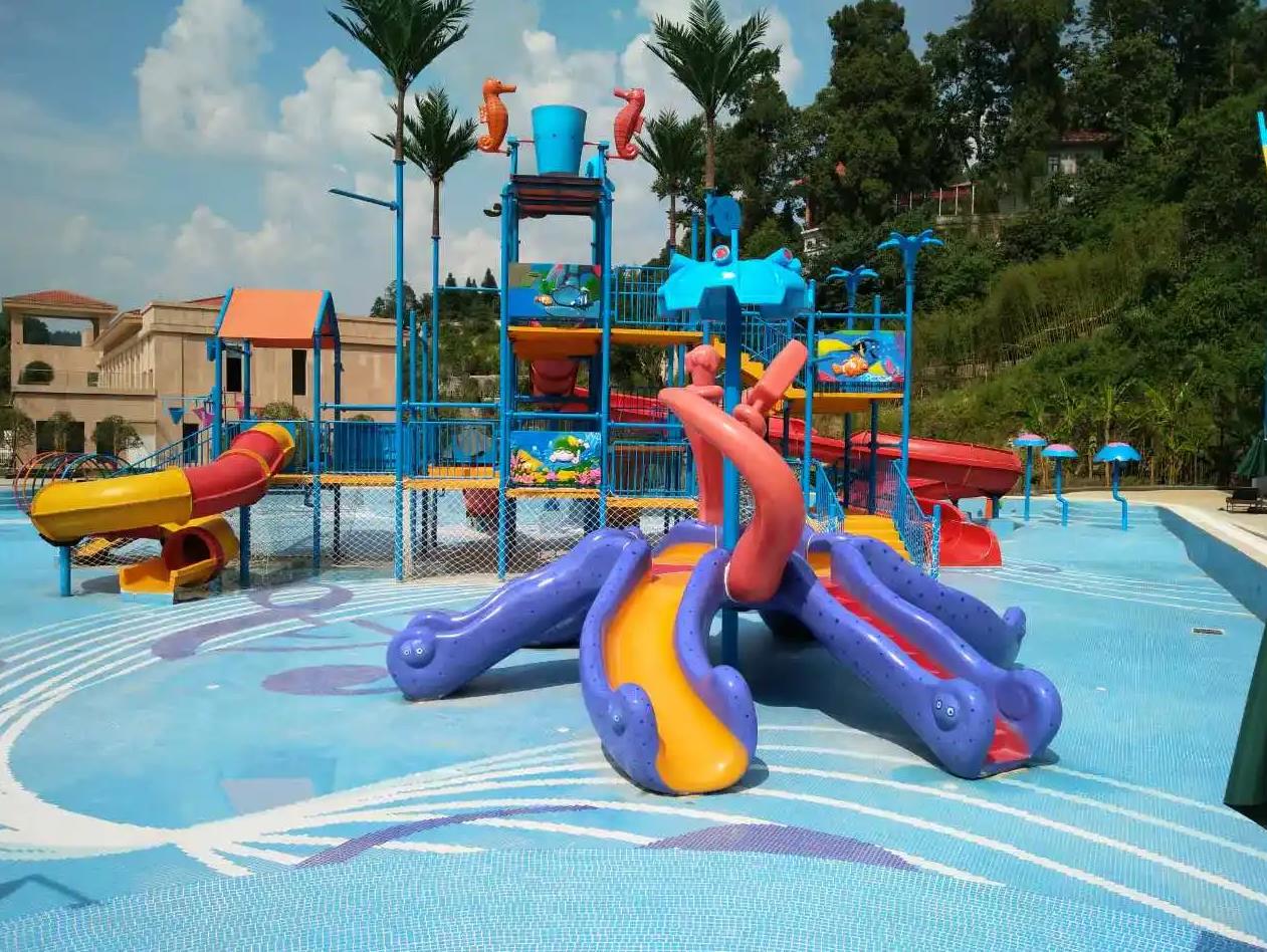 水上滑梯 水上滑梯