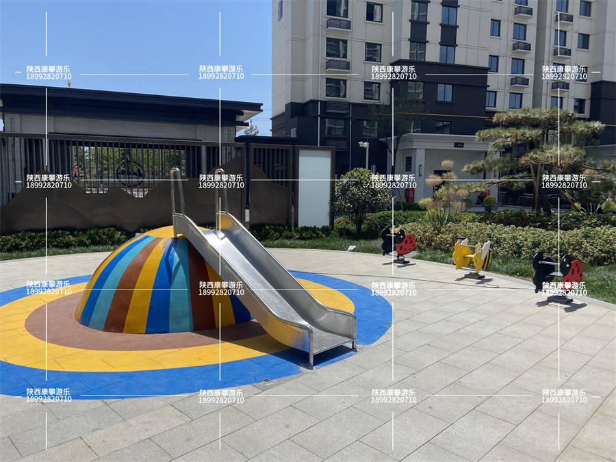 微地形不銹鋼滑梯